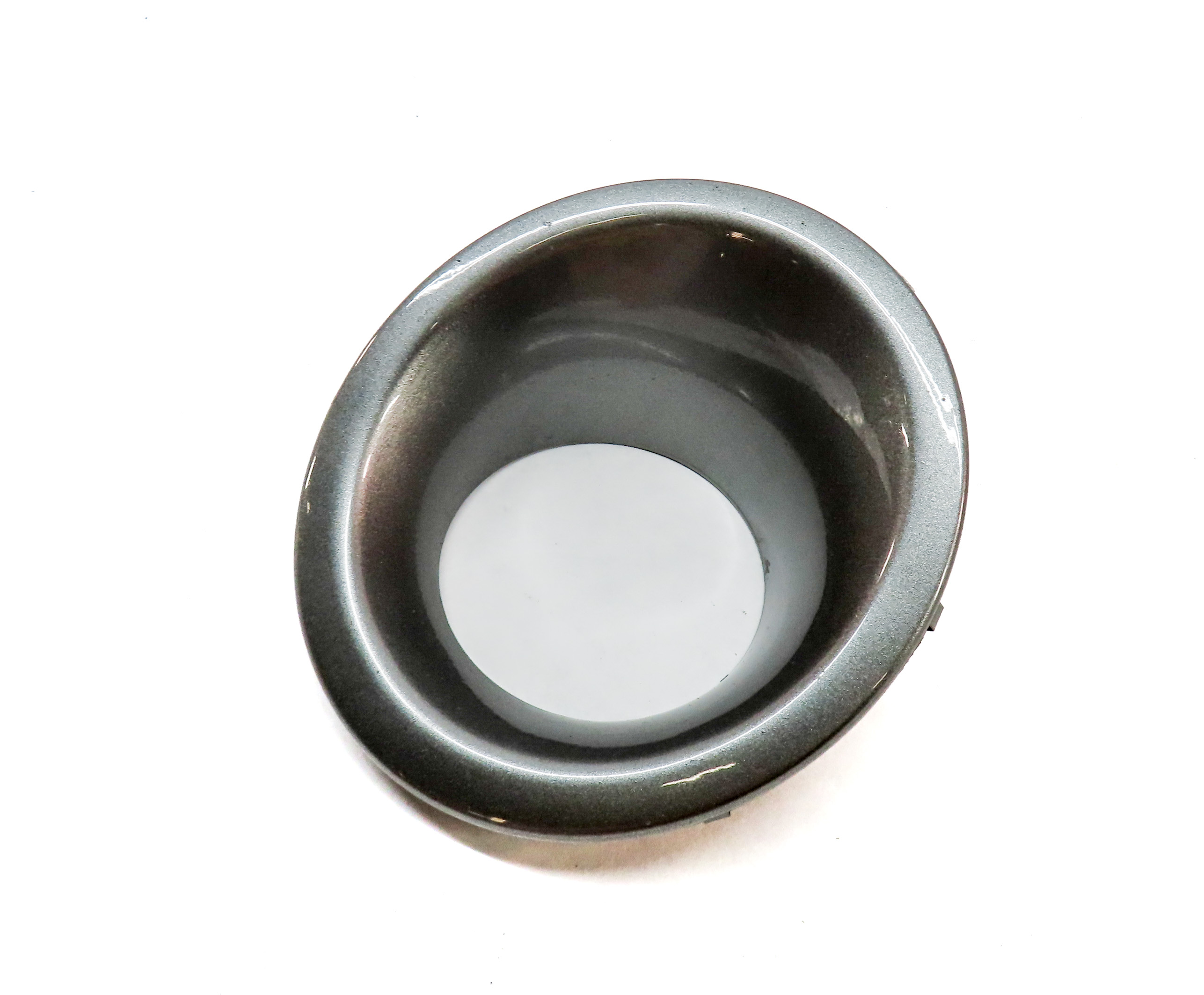 2010 LAND ROVER LR4 (L319) FRONT LEFT DRIVER FOG LIGHT LAMP TRIM SURROUND (Grey) — exact item pictured